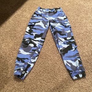 blue cargo jogger pants